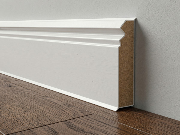 Plint wit in Hamburger stijl