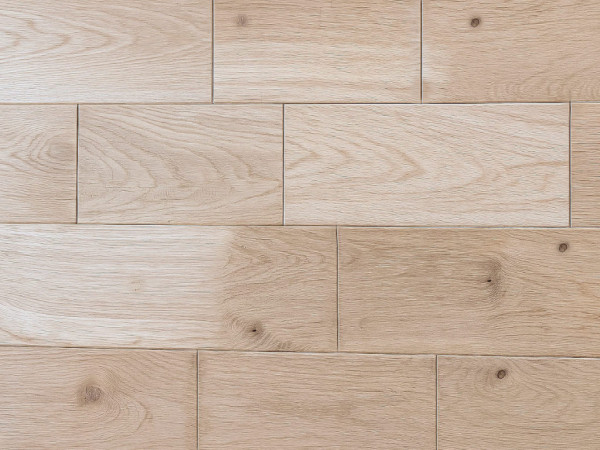 Massief houten vloerdelen Eiken Rustiek geschuurd Landhuisvloerdelen