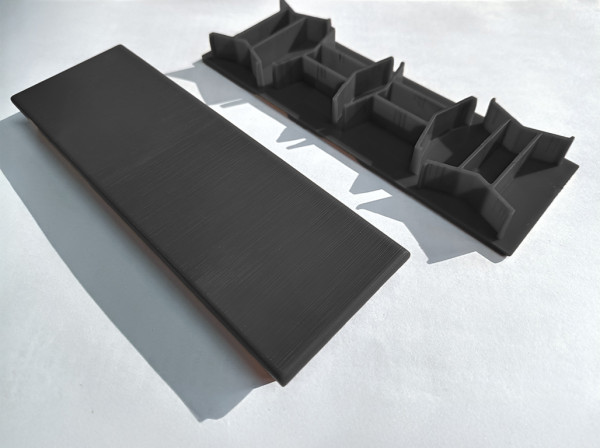 Eindkap voor aluminium co-extrusieplaat Charcoal